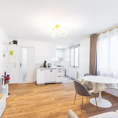 Apartament Coeur, Un Superbe De 40 M2. Paryż